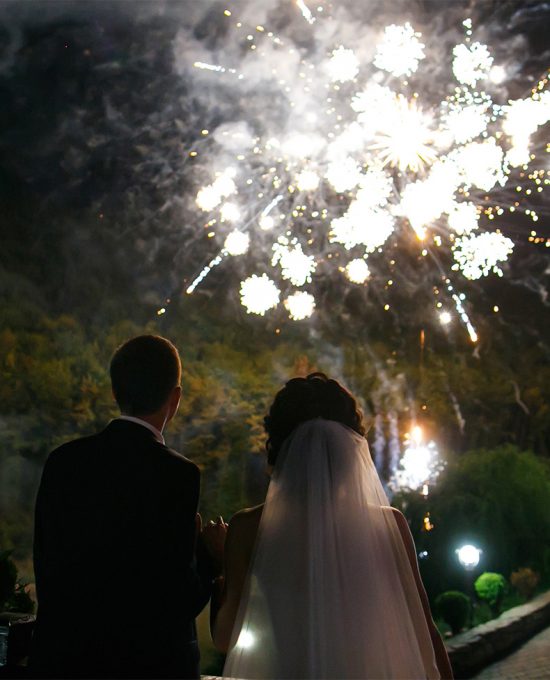 Royal Pyrotechnie - festivals, mariages, soirées ou occasions spéciales, rassemblements sportifs ou compétitions