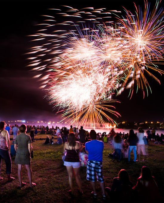 Royal Pyrotechnie Concepteurs et distributeurs de feux d'artifices